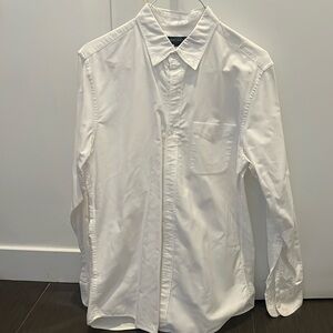 White dress shirt